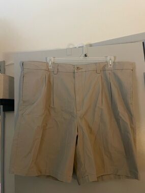 Harbor Bay Tan Pleated Khaki Shorts